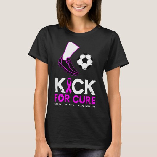 Kick For Cure Fußball Design Brustkrebs T-Shirt (Vorderseite)