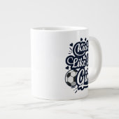 Kick like a Girl Jumbo-Tasse (Vorderseite Rechts)