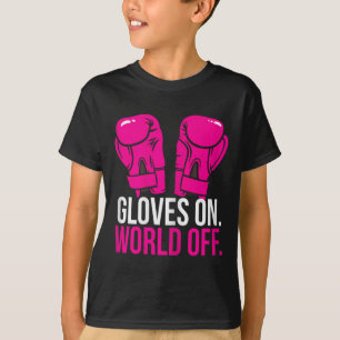 Kickboxen Chick Kickboxer Trainingshandschuhe auf T-Shirt