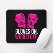 Kickboxing Chick Kickboxer Training Gloves On Worl Mousepad (Mit Mouse)