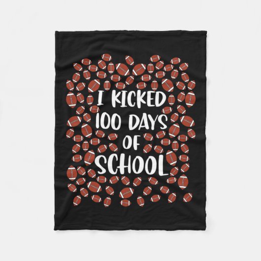 Kickte 100 Tage Fußball-Spieler-Schüler Fleecedecke (Vorderseite)