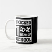 Kickte 100 Tage Schulspass 100 Tage Fußball Kaffeetasse (Links)