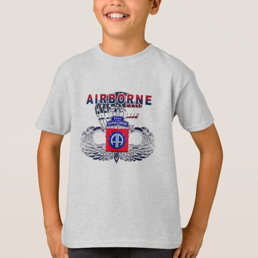 Kid der Im Flugzeug Division 82 T-Shirt (Vorderseite)