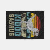 Kiddosaurus T Rex Dinosaur Kiddo Saurus Family Mat Fleecedecke (Vorderseite (Horizontal))