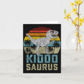 Kiddosaurus T Rex Dinosaur Kiddo Saurus Family Mat Karte (Gelbe Blume)