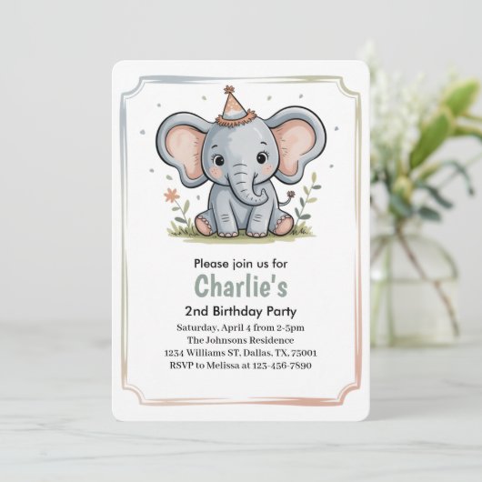 Kids Cute Green Elephant 2nd Birthday Party Einladung (Stehend Vorderseite)