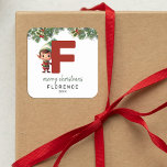 Kids Elf Initial F Christmas Quadratischer Aufkleber<br><div class="desc">Gib dieses Weihnachtsfest das Geschenk personalisierten Charmes! Unsere Monogramm-Aufkleber mit dem Elf des Weihnachtsmannes,  die sich hinter dem Buchstaben F versteckt,  sind eine einzigartige und durchdachte Möglichkeit,  Ihre Liebe zu zeigen. Passen Sie mit einem Namen,  Jahr und einem herzlichen Gruß an. Machen Sie Ihre Weihnachtsgeschenke auffällig!</div>