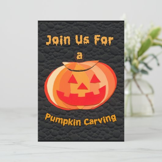 Kids Halloween Pumpkin Carving Party Einladung (Stehend Vorderseite)
