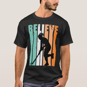 Kids I Liebe Hockey Team glaubt Feldhockey Retro T-Shirt