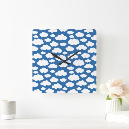 Kids Niedlich Fluffy Clouds in Sky Blue White Quadratische Wanduhr (Zuhause)