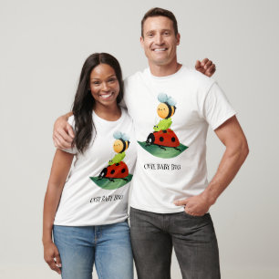 Kids Niedlich Red Ladybug Bee Insekt auf grünem Bl T-Shirt