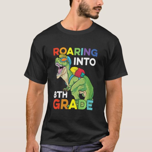 Kids Roaring Into 8th Grade Back To School Dinosau T-Shirt (Vorderseite)