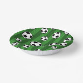 Kids Soccer Ball Pattern on Green Stripes Birthday Pappteller (Gewinkelt)