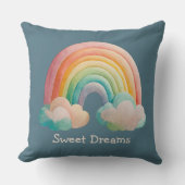 Kids Whimsical Pastel Rainbow in Clouds Kissen (Vorderseite)