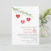 Kiefern-Ast u. Herzen, die Einladung Wedding sind (Stehend Vorderseite)