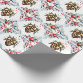 Kiefernkone, umgeben von Kränzen und Ornamenten Geschenkpapier (Ecke)