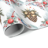 Kiefernkone, umgeben von Kränzen und Ornamenten Geschenkpapier (Rolleneckpunkt)