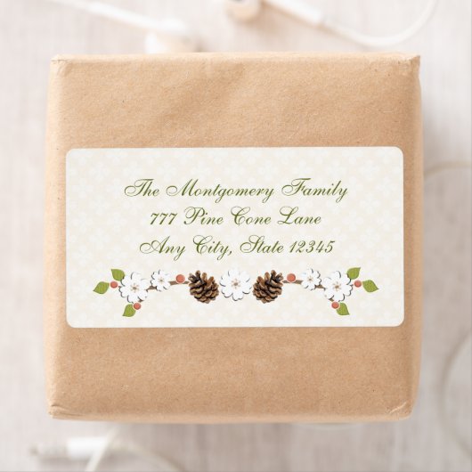 Kiefernkone und Blume Laurel und Berries (Insitu)