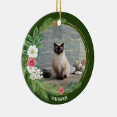 Kiefernkranz mit Rose Petunias Weiße Berries Keramik Ornament (Rechts)