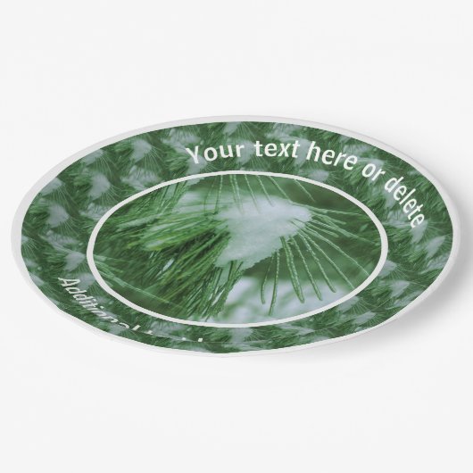 Kiefernnadeln im Personalisierten Party aus Schnee Pappteller (Schrägansicht)