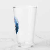 Kiefernwald und Landschaftlicher Fluss Glas (Links)