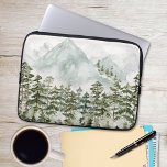 Kiefernwälder und -gebirge laptopschutzhülle<br><div class="desc">Schützen Sie Ihren Laptop stilvoll mit unserem Pinienwald und den Bergseen Wasserfarbe Laptop Schlauch. Dieses Design verbindet die Schönheit der Natur mit der Praktikabilität einer Schutzhülle. Ob Sie Naturliebhaber sind oder einfach atemberaubende Kunstwerke schätzen, dieser Laptop-Ärmel ist eine perfekte Mischung aus Funktionalität und künstlerischem Ausdruck. Tragen Sie Ihren Laptop mit...</div>