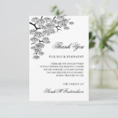 Kiefernzweig Schwarz-weißes Beileid Bereavement Dankeskarte (Stehend Vorderseite)