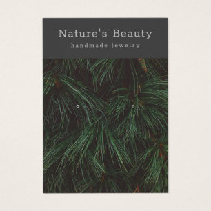 Kiefernzweige, die Schmuckausweis-Karte verdienen