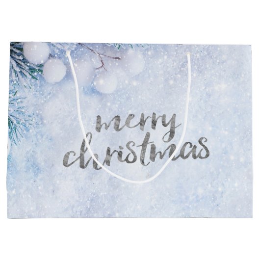 Kiefernzweige, Schnee Große Geschenktüte (Rückseite)