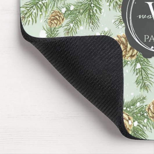 Kiefernzweige und Kiefernkiefer Wasserfarbmuster Mousepad (Ecke)