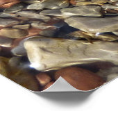 Kieselsteine in Taylor Creek Naturfotografie Poster (Ecke)