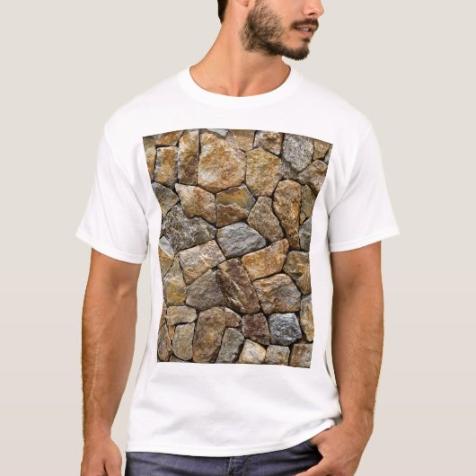 Kiessteinmauer: Dekoratives Design T-Shirt (Vorderseite)