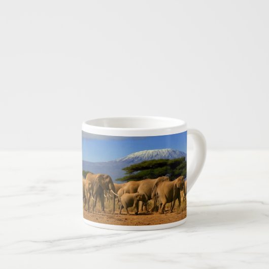 Kilimanjaro und Elefanten Espressotasse (Vorderseite Rechts)