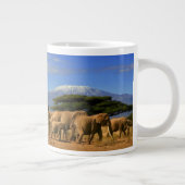 Kilimanjaro und Elefanten Jumbo-Tasse (Rechts)