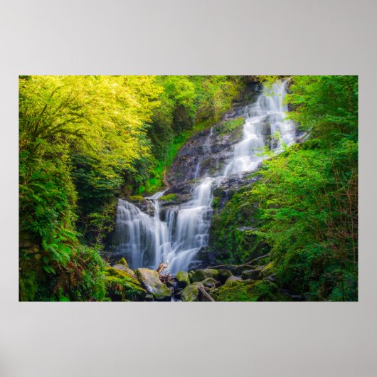 Killarney Irland Wasserfall Druck | Wald Kunst Poster (Vorne)