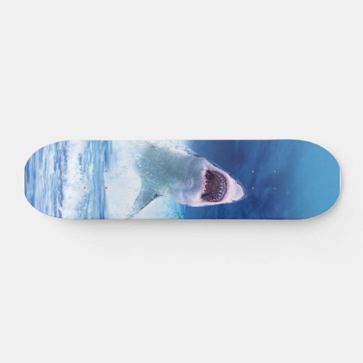 KILLER SHARK MOVIE SKATEBOARD (Horizontal)