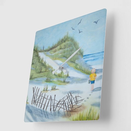 Kind auf Sandstrand Quadratische Wanduhr (Winkel)
