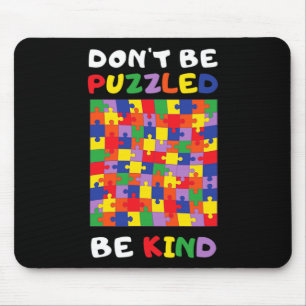 Kind Autistische Puzzle Autismus Bewusstsein 2022  Mousepad