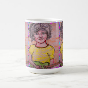 Kind, das Spielzeuggitarre spielt Kaffeetasse