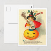 Kind in Hexenkostüm auf geschnitztem Kürbis, Vinta Postkarte (Vorne/Hinten)
