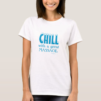 KIND mit einer großen MASSAGE T-Shirt