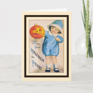 Kind mit Halloween-Kürbiskarten Karte