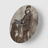 Kind mit Hund, C1885 Runde Wanduhr (Winkel)