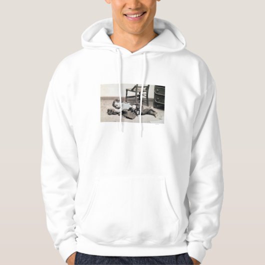 Kind mit Puppe, C1895 Hoodie (Vorderseite)