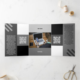 Kind schwarzer Ton aus Qr-Codes Dreifach Gefaltete Karte