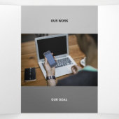 Kind schwarzer Ton aus Qr-Codes Dreifach Gefaltete Karte (Innenseite Mitte)