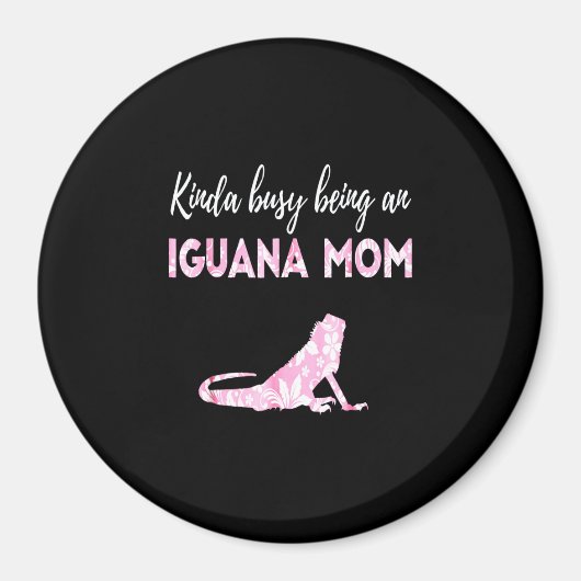 Kinda beschäftigt sich als Iguana-Mama Magnet (Vorne)