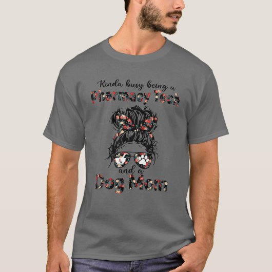 Kinda beschäftigt sich als Pharma-Tech und Hundeha T-Shirt (Vorderseite)
