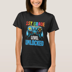 Kinder 1. Stufe Ungesperrter Gamer erster Tag der  T-Shirt