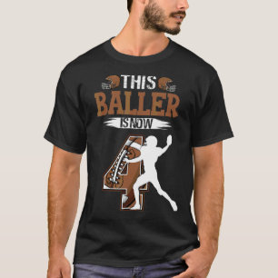 Kinder 4 Geburtstagskind Junge 4 Jahre alter Fußba T-Shirt